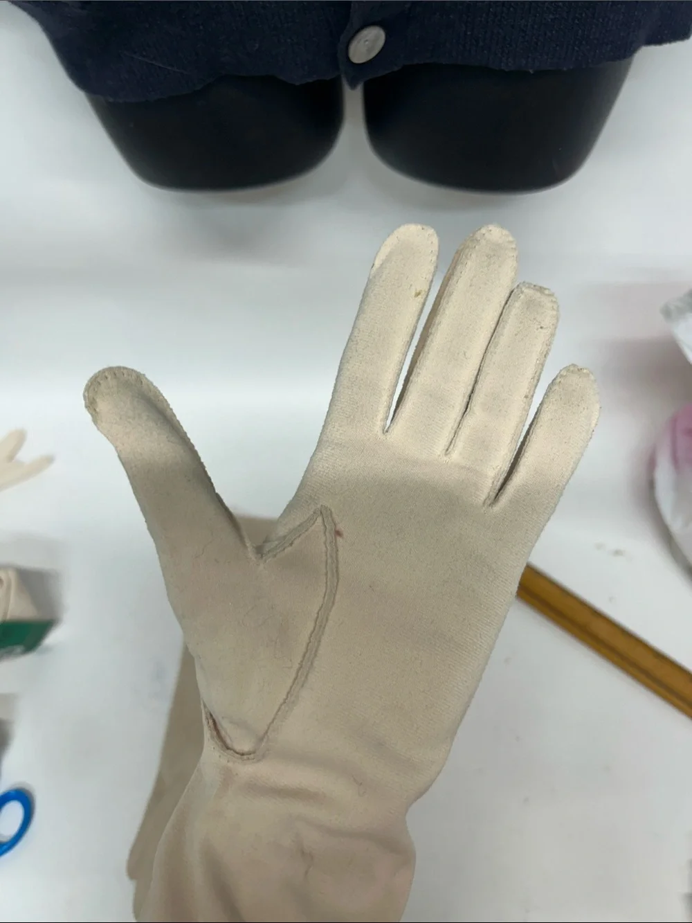 Vintage Beige Long Dress Gloves